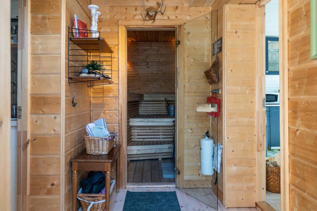 Torpet - Bed And Breakfast Med Charm Norrfjarden Eksteriør billede