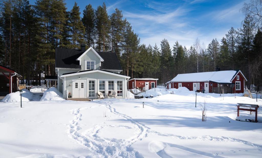 Torpet - Bed And Breakfast Med Charm Norrfjarden Eksteriør billede